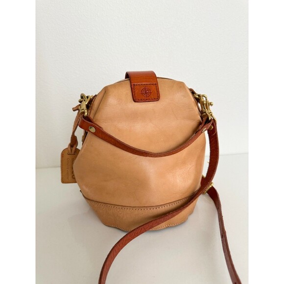 Old Trend Vintage Doctor Bucket Leather Crossbody Bag Handle Strap Brown Buckle - Picture 8 of 16